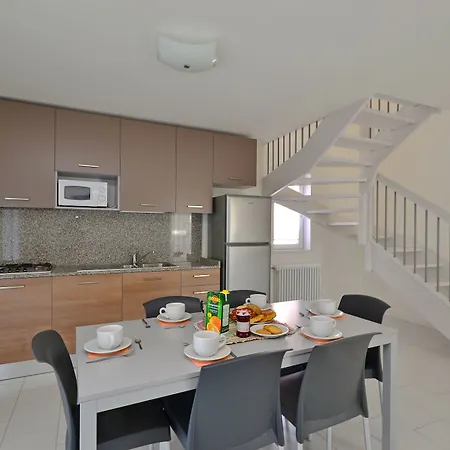 Holiday home Bellarosa